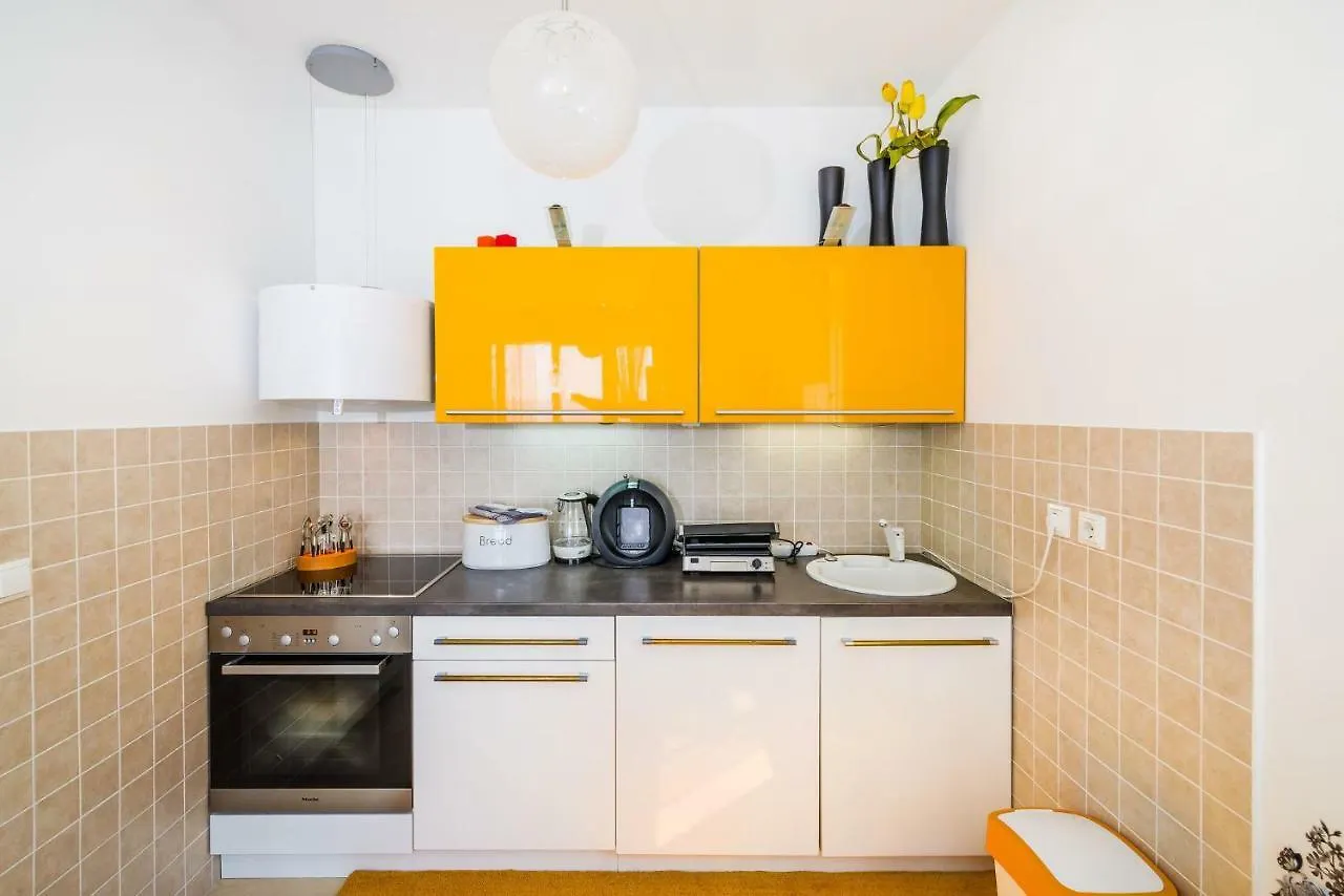 Kozino Nicole Design Apartment